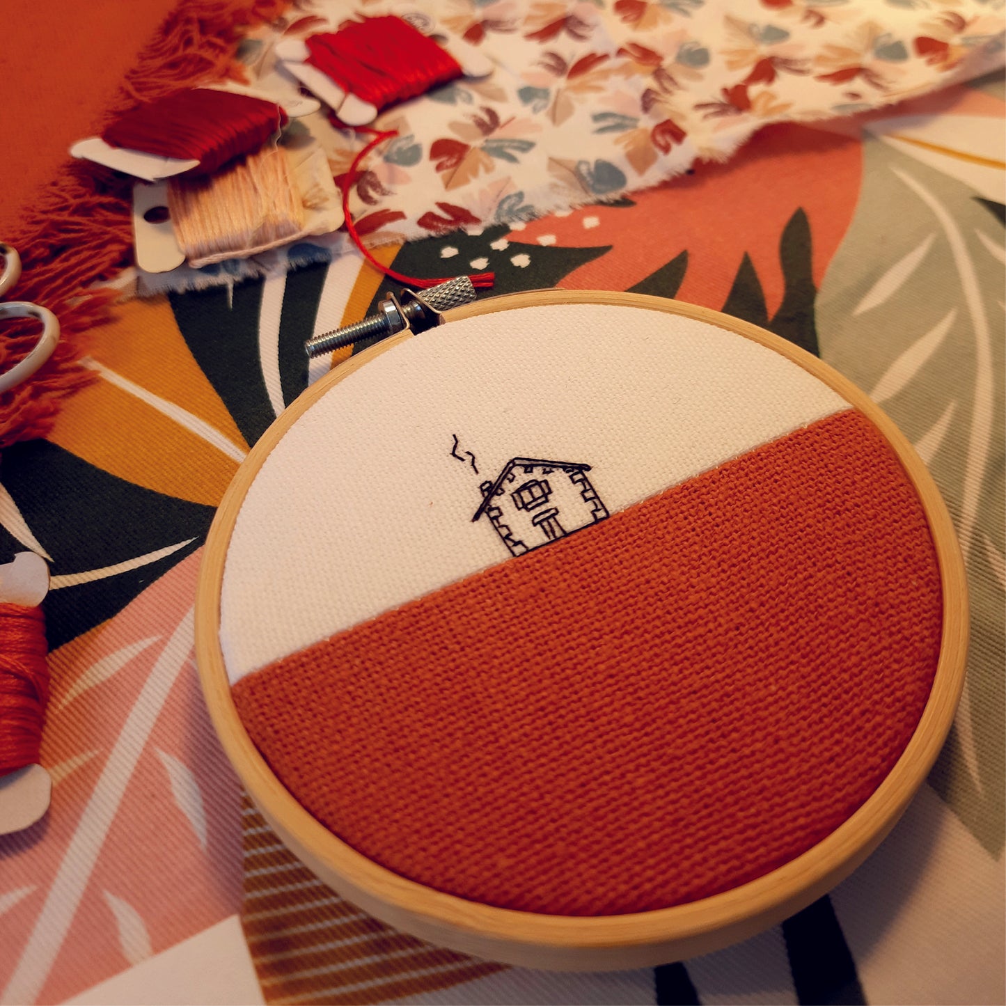 Small embroidery "Warm at home"